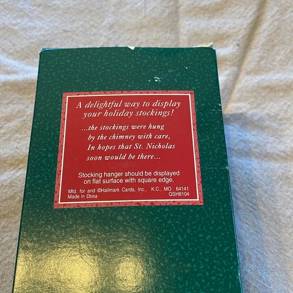 Stocking Hanger- Santa Clause. New in Original Box - Picture 2 of 6